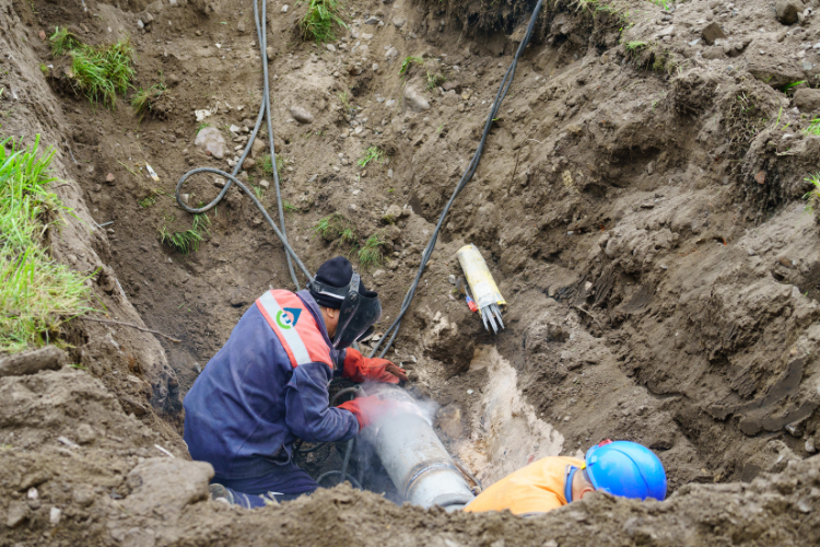 Water Main and Service Repairs Water Main and Service Repairs